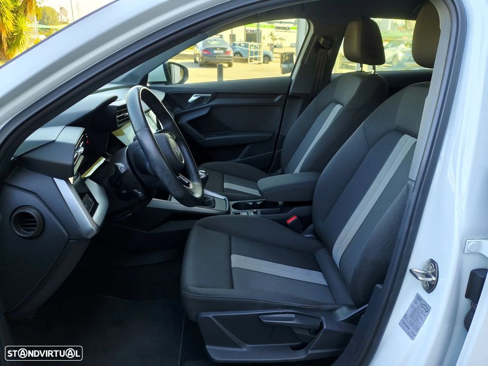 Audi A3 Sportback 30 TFSI Advanced - 8