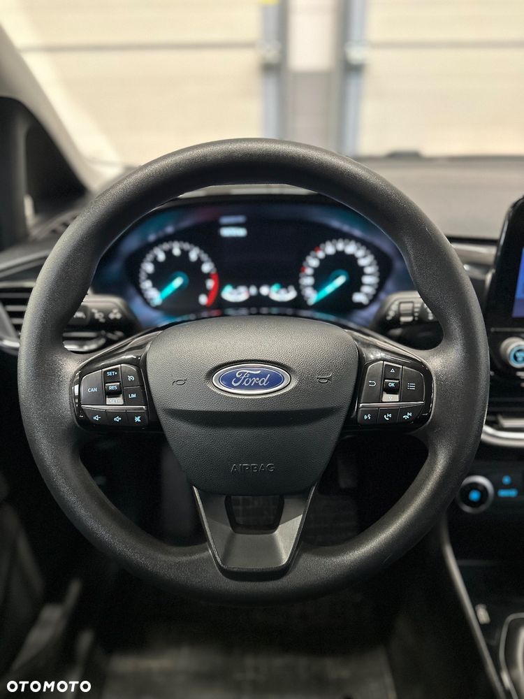 Ford Fiesta 1.0 EcoBoost S&S COOL&CONNECT - 11