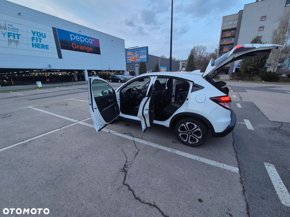 Honda HR-V 1.5 i-VTEC CVT Executive - 21