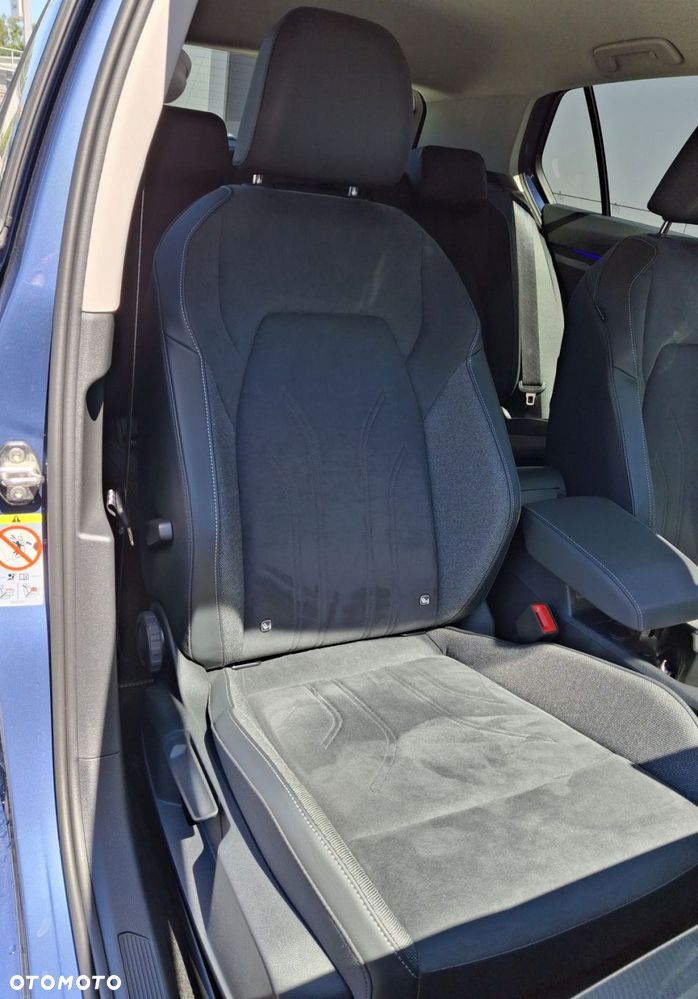 Volkswagen Golf - 16