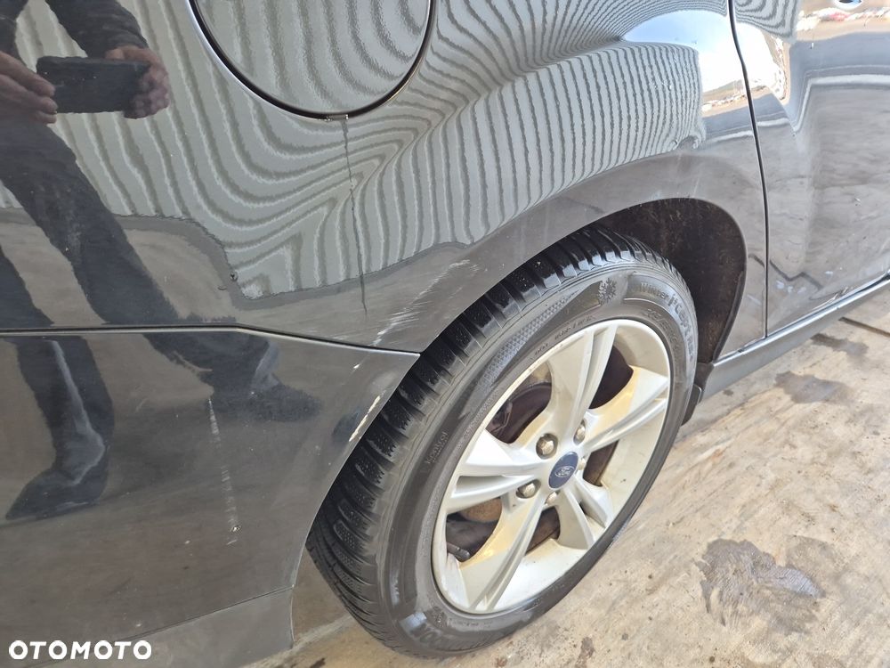 Ford Focus - 17