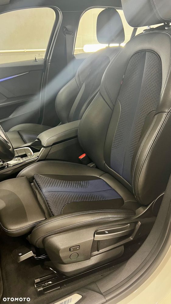 BMW Seria 1 118i M Sport - 26