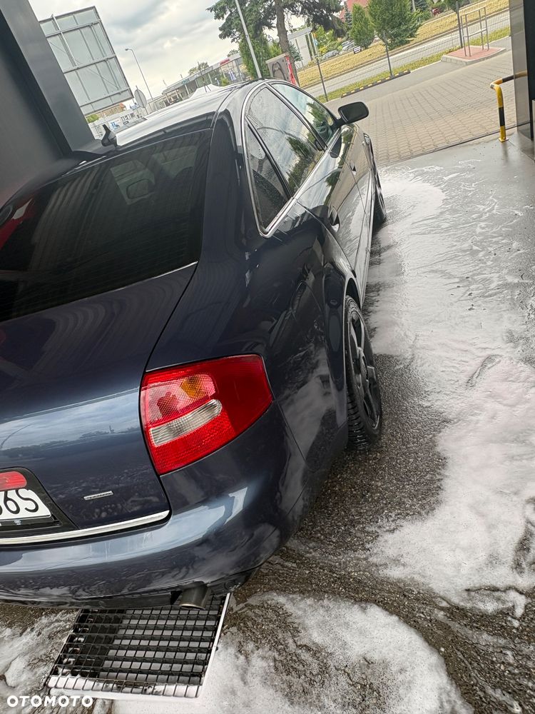 Audi A6 Limousine 2.4 Quattro Tiptr - 18