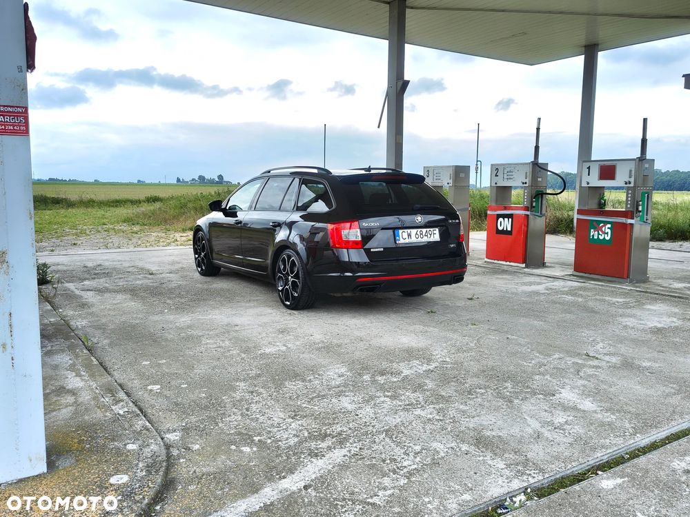 Skoda Octavia 2.0 TSI RS 230 DSG - 17