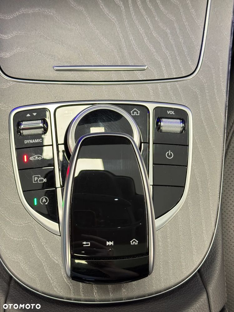 Mercedes-Benz CLS 400 d 4Matic 9G-TRONIC Avantgarde - 22