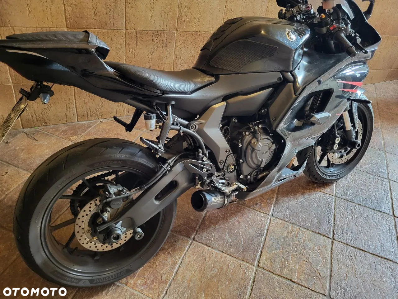 Yamaha R7 - 2