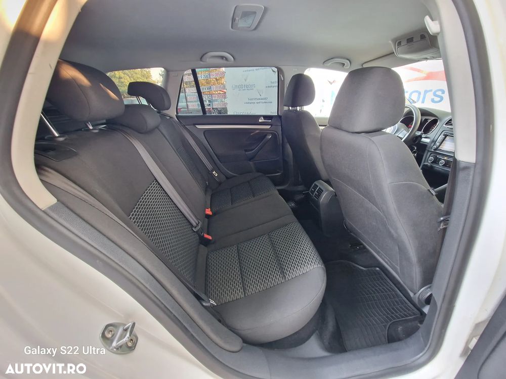Volkswagen Golf 1.6 TDI BlueMotion Technology Trendline - 16