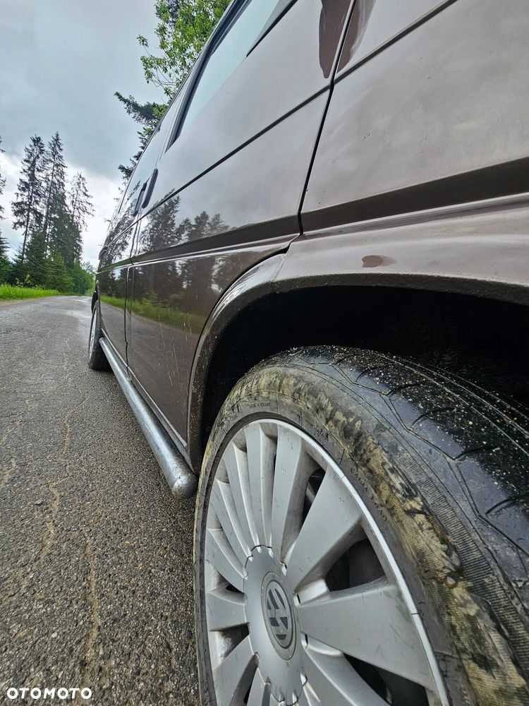 Volkswagen Multivan - 6