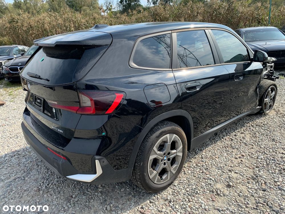 BMW X1 - 4