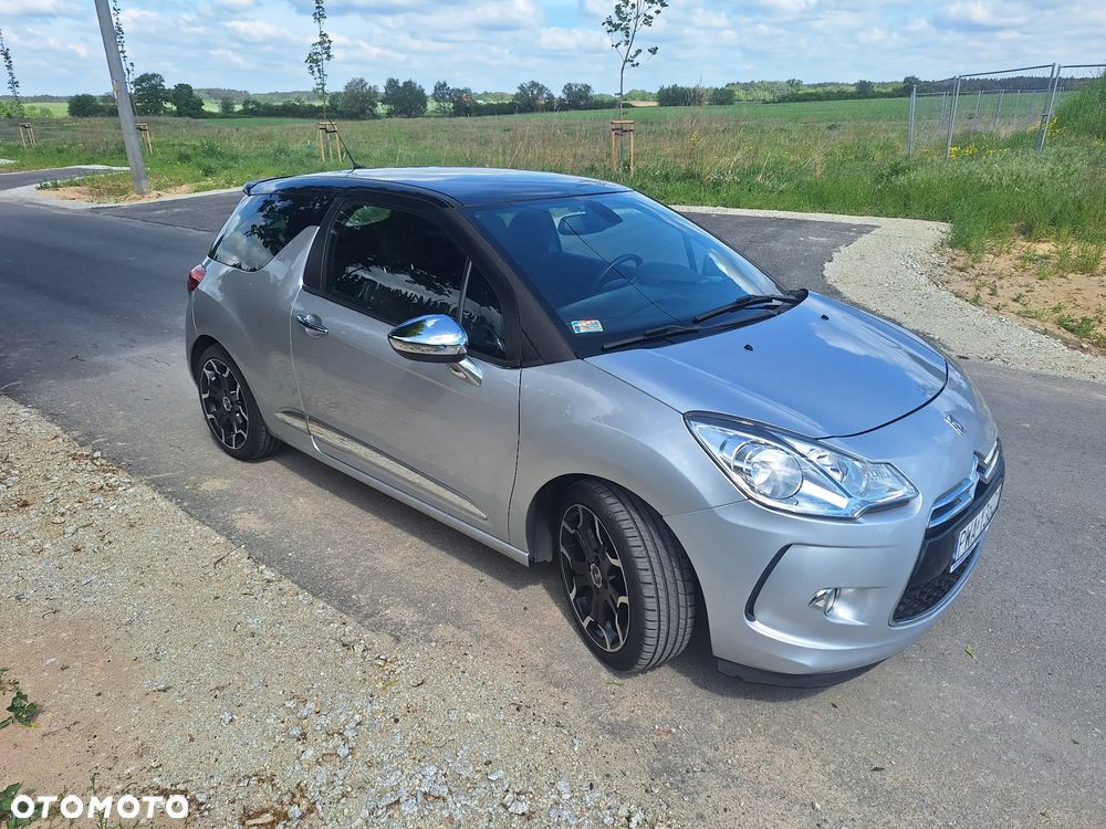 Citroën DS3 1.6 HDi SportChic - 3