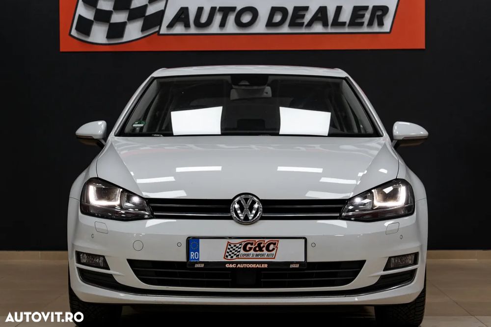 Volkswagen Golf 1.4 TSI BlueMotion Technology DSG Highline - 17