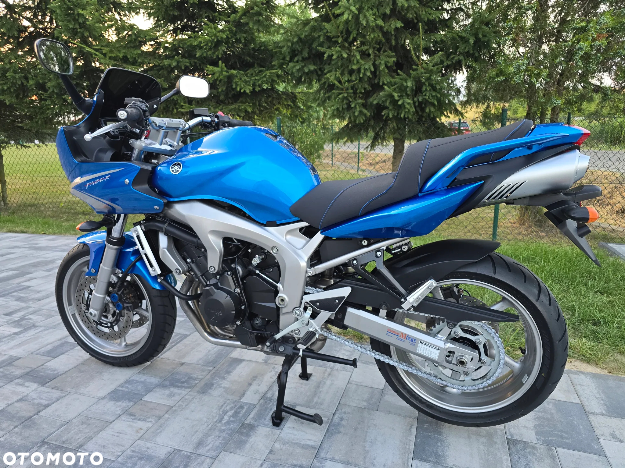 Yamaha FZ6 - 4