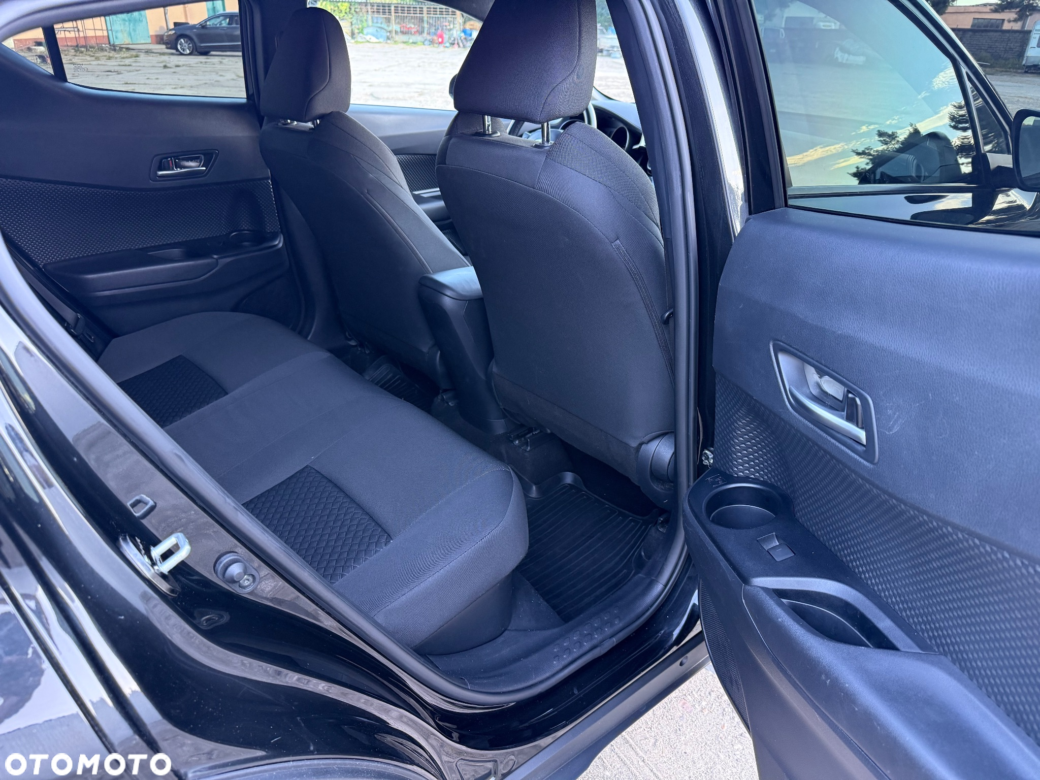 Toyota C-HR 1.8 Hybrid Executive - 12