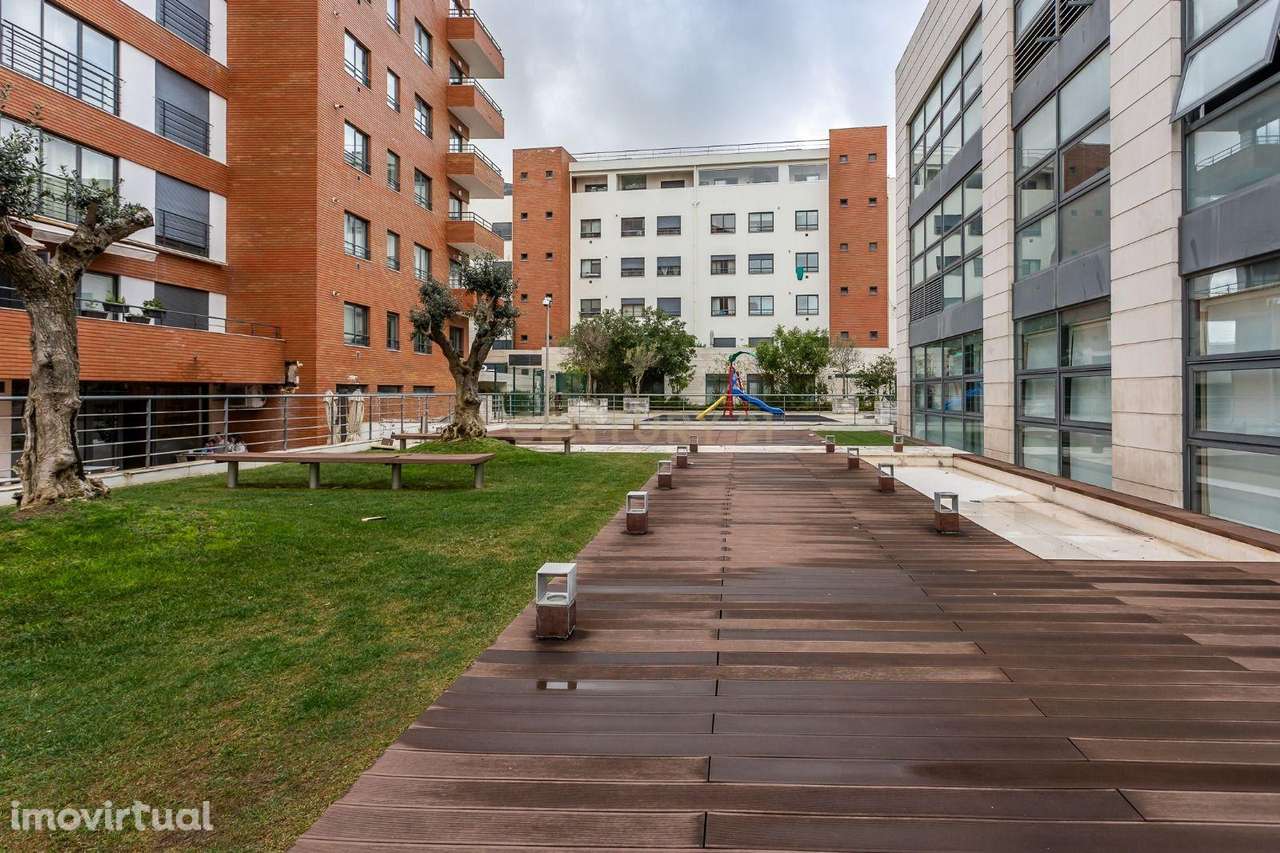 Escritório à venda no Parque das Nações-Espaço Ideal para Empresas - Grande imagem: 2/29