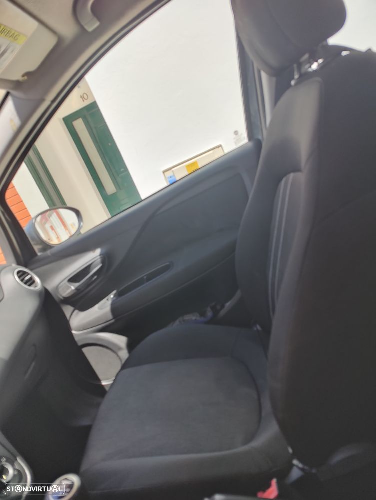 Fiat Punto 1.2 Young S&S - 9