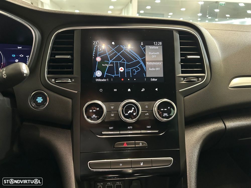Renault Mégane Sport Tourer 1.6 E-Tech Plug-In Intens - 27