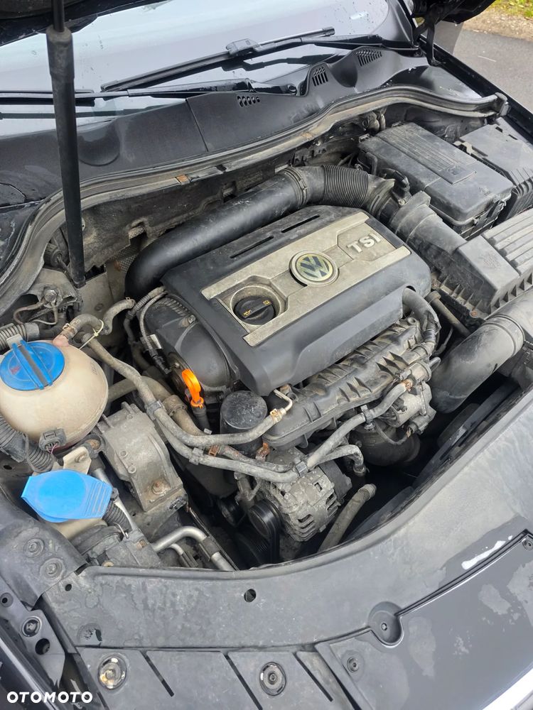 Volkswagen Passat 1.8 TSI Comfortline - 18