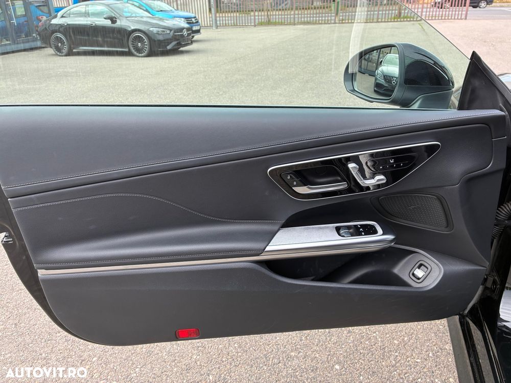 Mercedes-Benz CLE 300 4MATIC Aut. MHEV - 14