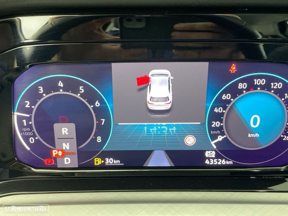 VW Golf 1.5 eTSI Style DSG - 9