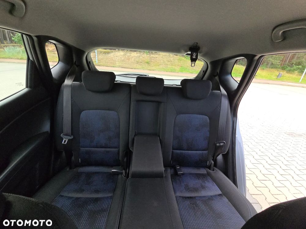 Hyundai ix20 1.4 Edition 20 - 26