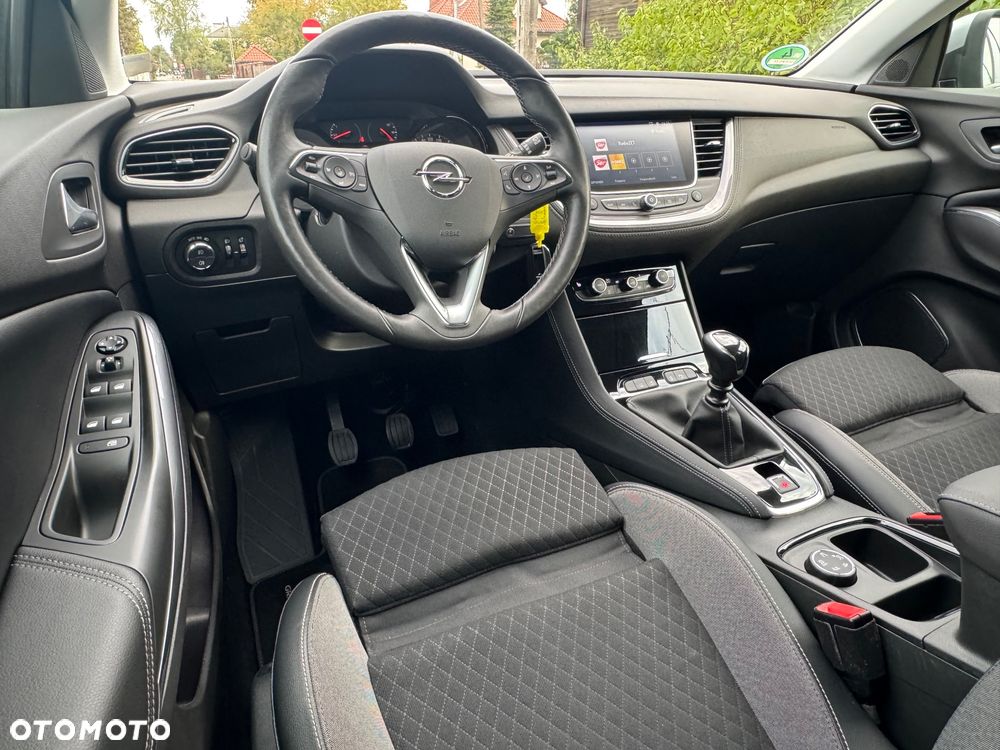 Opel Grandland X 1.5 D Start/Stop Business INNOVATION - 23