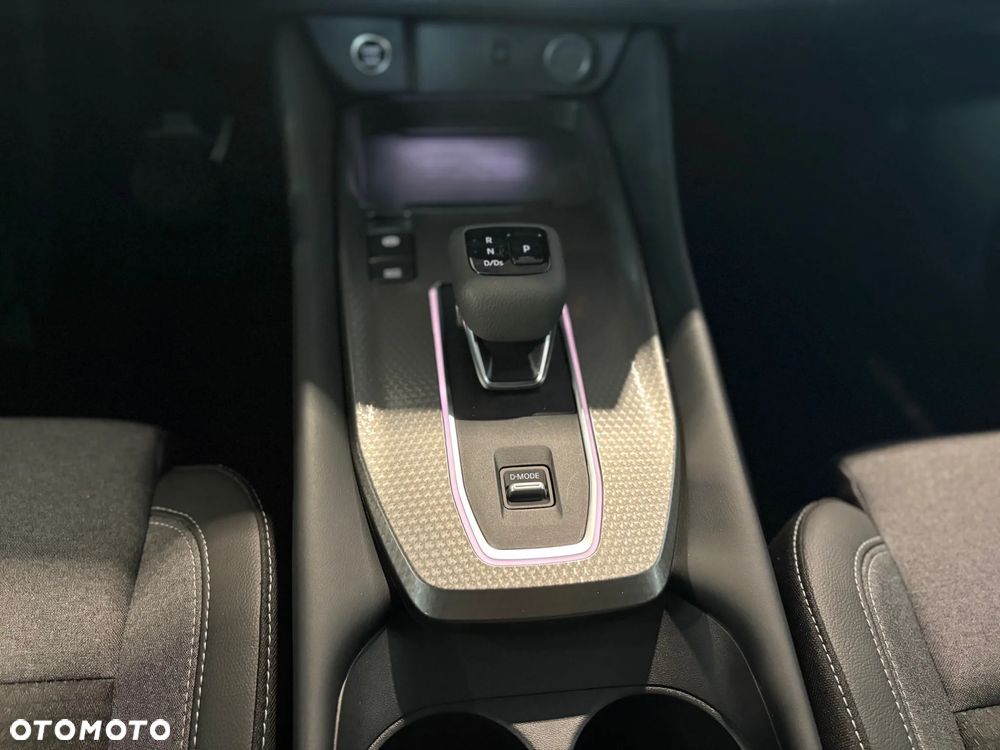 Nissan Qashqai 1.3 DIG-T mHEV N-Connecta Xtronic - 22