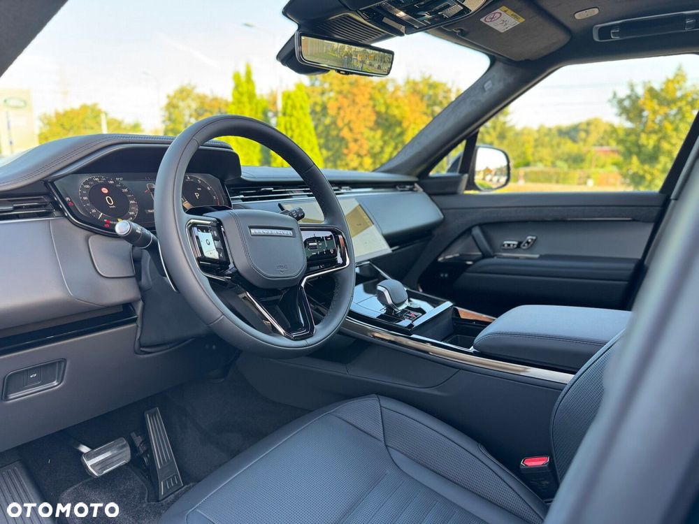 Land Rover Range Rover Sport - 12