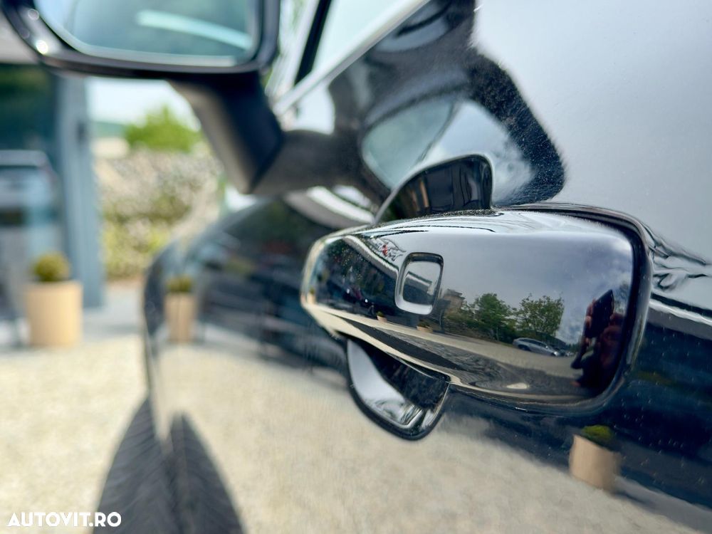 Volvo XC 60 B4 D AWD Geartronic Momentum Pro - 35