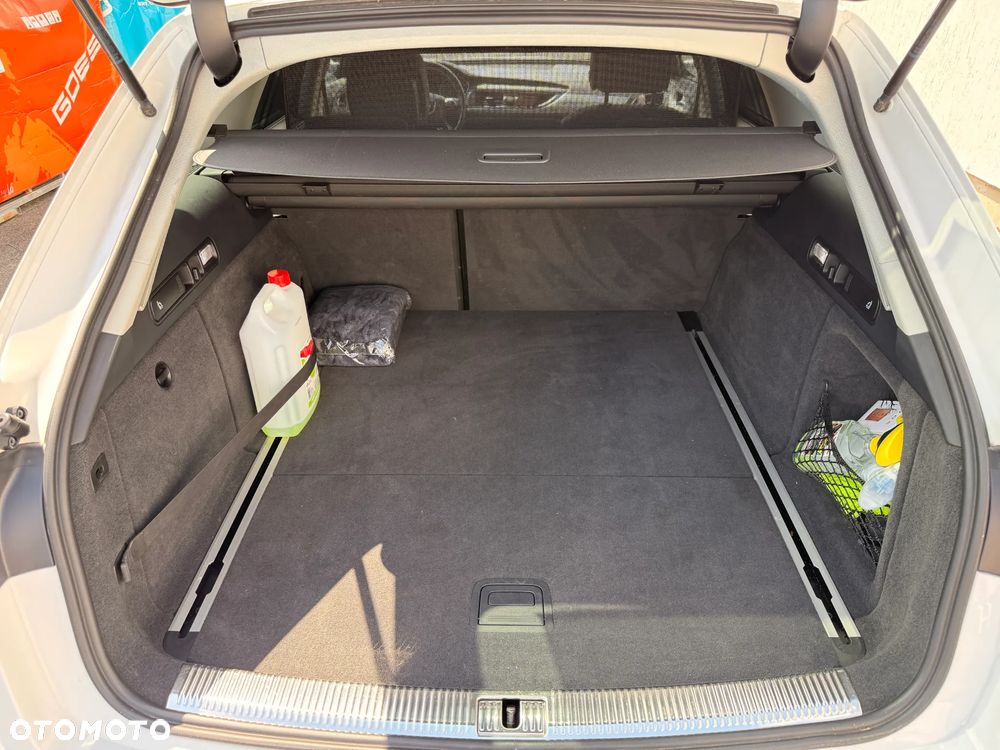 Audi A6 Avant 2.0 TDI Ultra S tronic - 10
