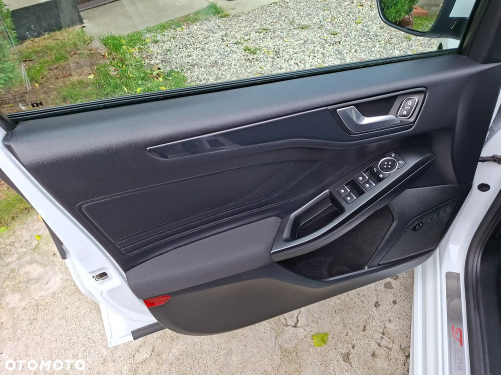 Ford Focus 2.0 EcoBlue ST-Line - 8