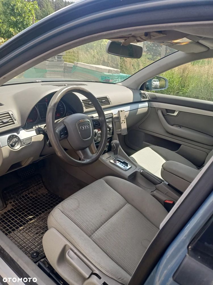 Audi A4 Limousine 2.7 TDI DPF multitronic - 6