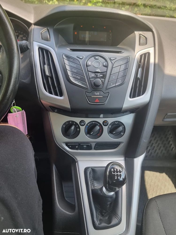 Ford Focus 1.6 TDCI DPF Trend - 19