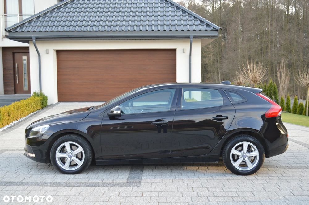 Volvo V40 - 10