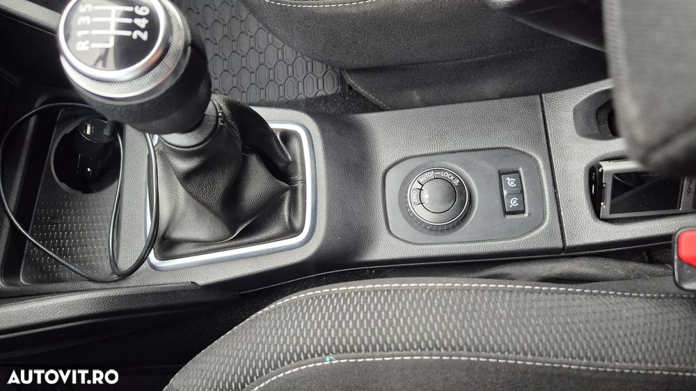 Dacia Duster Blue dCi 115 4WD Comfort - 10