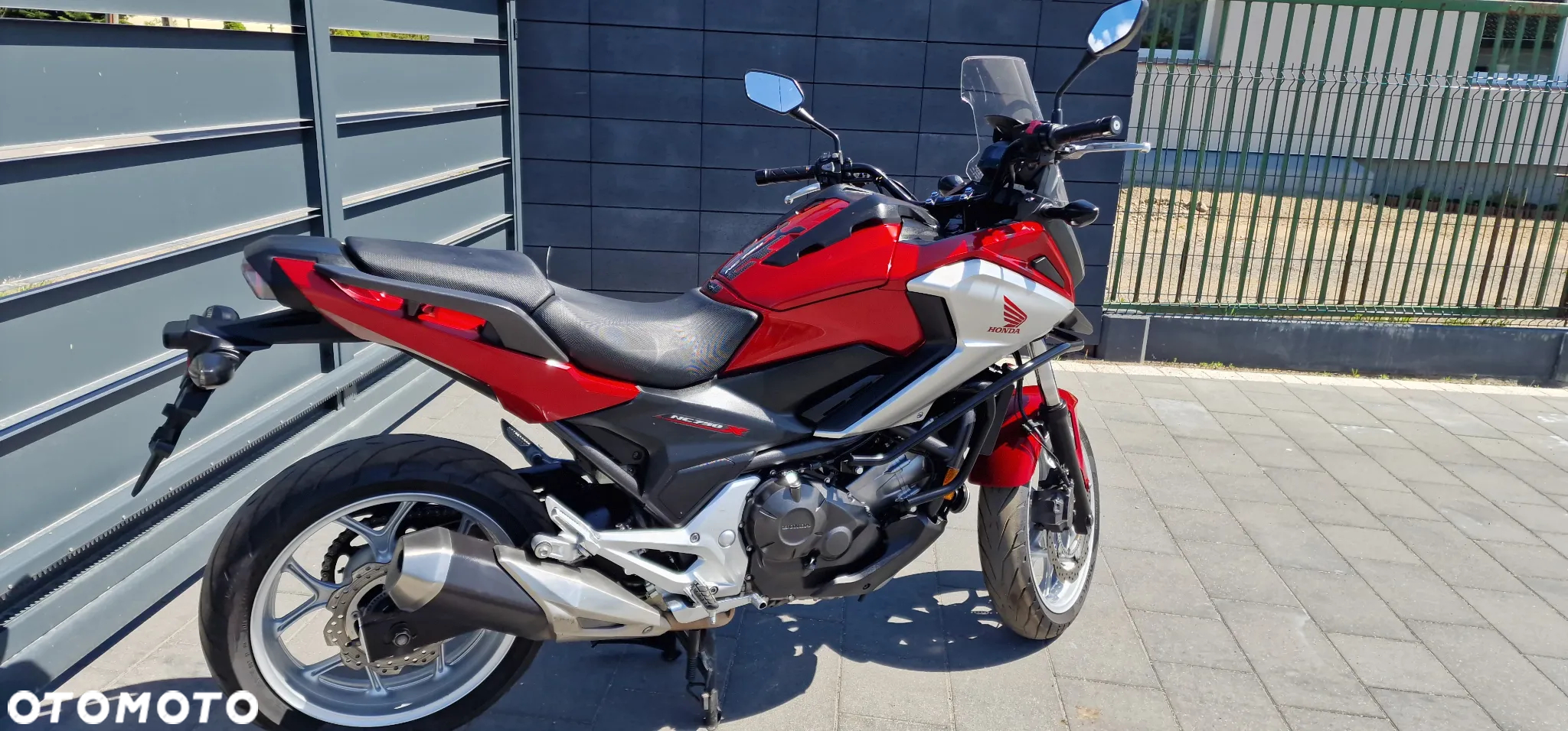 Honda NC - 12