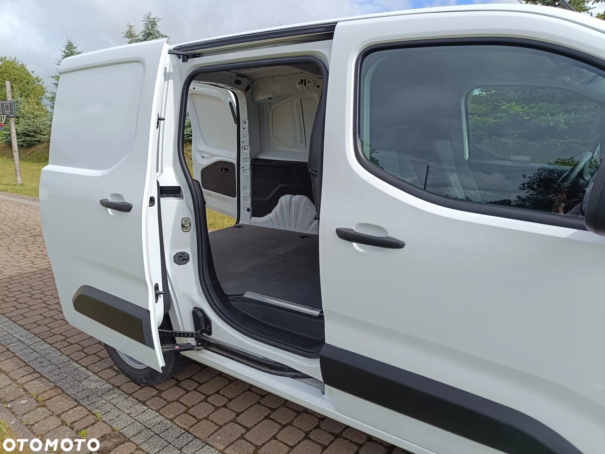Toyota ProAce Kombi 1.5 D-4D Compact 2,6t - 18