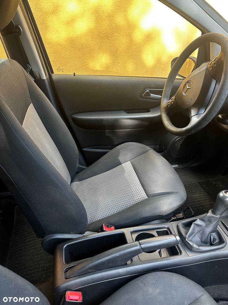 Mercedes-Benz Klasa A 150 Classic - 25