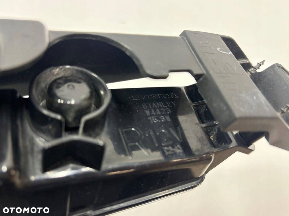 Honda CR-V CRV 5 V halogen led prawy przód przedni W4423 - 4