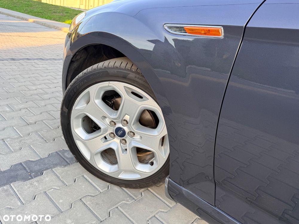 Ford Mondeo 2.5 Titanium S - 16