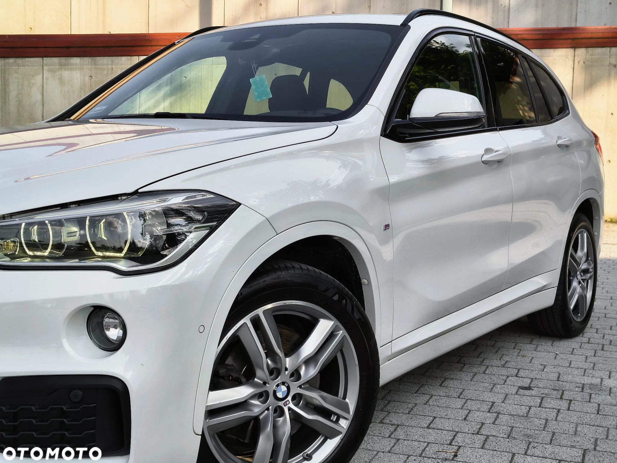 BMW X1 xDrive20d M Sport - 3