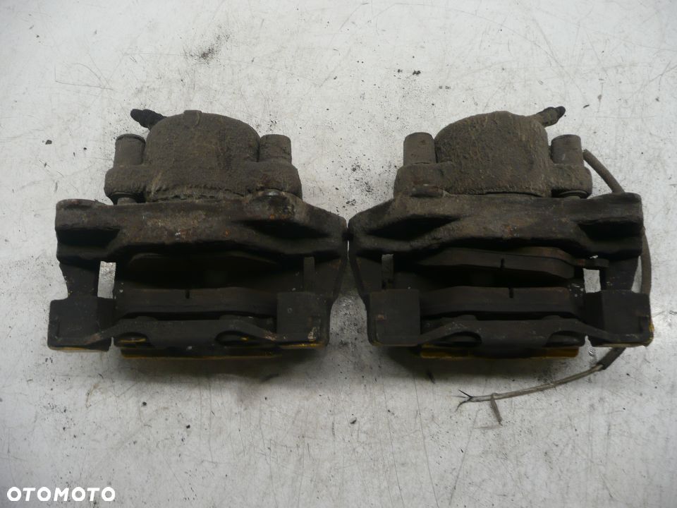 BMW E39 LIFT 2.5B KOMBI ZACISK HAMULCOWY PRZÓD PRAWY LEWY - 4