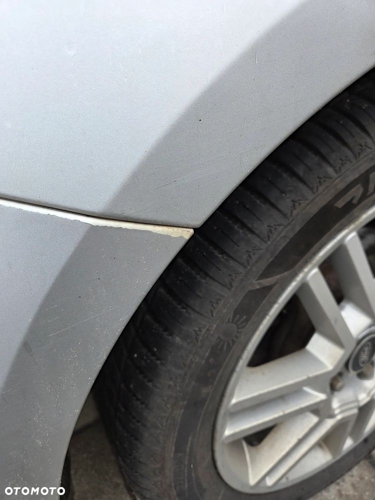 Ford Mondeo 2.0 TDCi Ambiente - 25