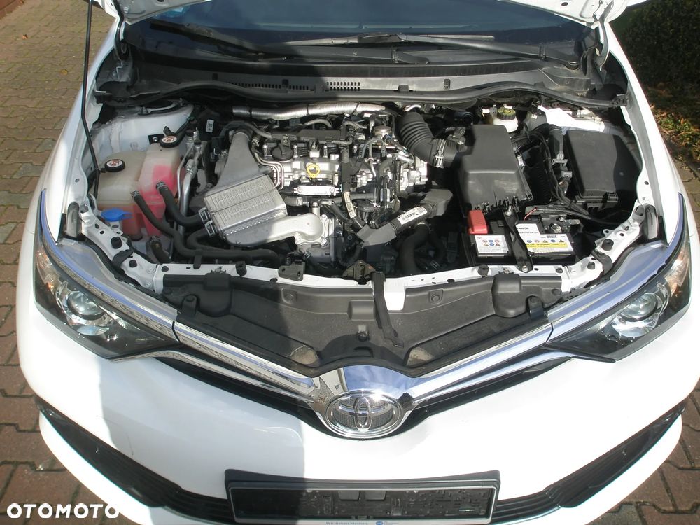 Toyota Auris 1.2 T Prestige - 3