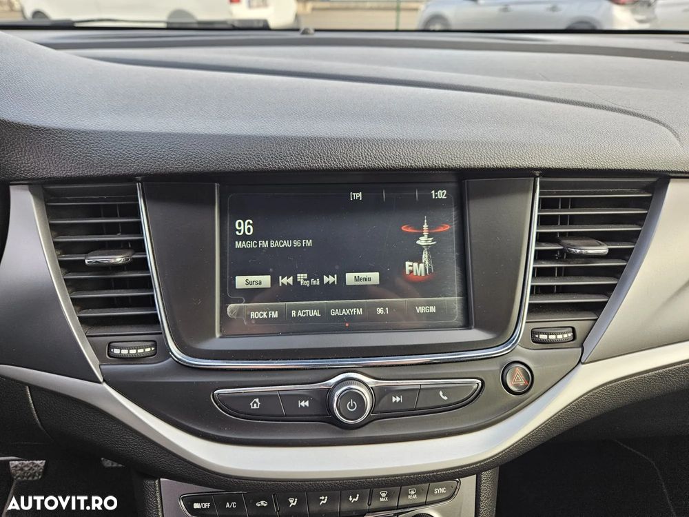 Opel Astra 1.6 CDTI ECOTEC Enjoy - 8