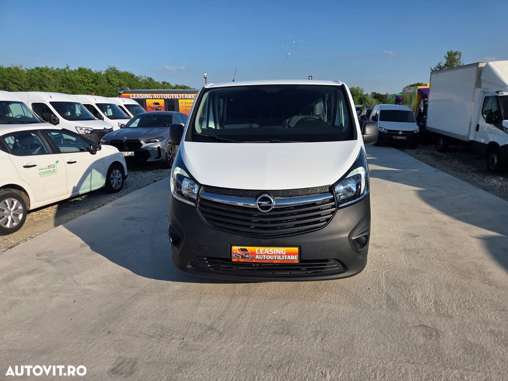 Opel Vivaro Doka 6 Locuri+Duba - 4