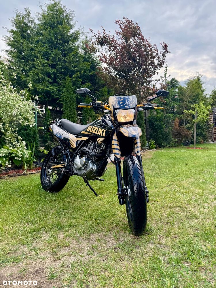 Suzuki DR - 1