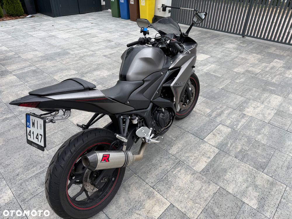 Yamaha R3 - 4