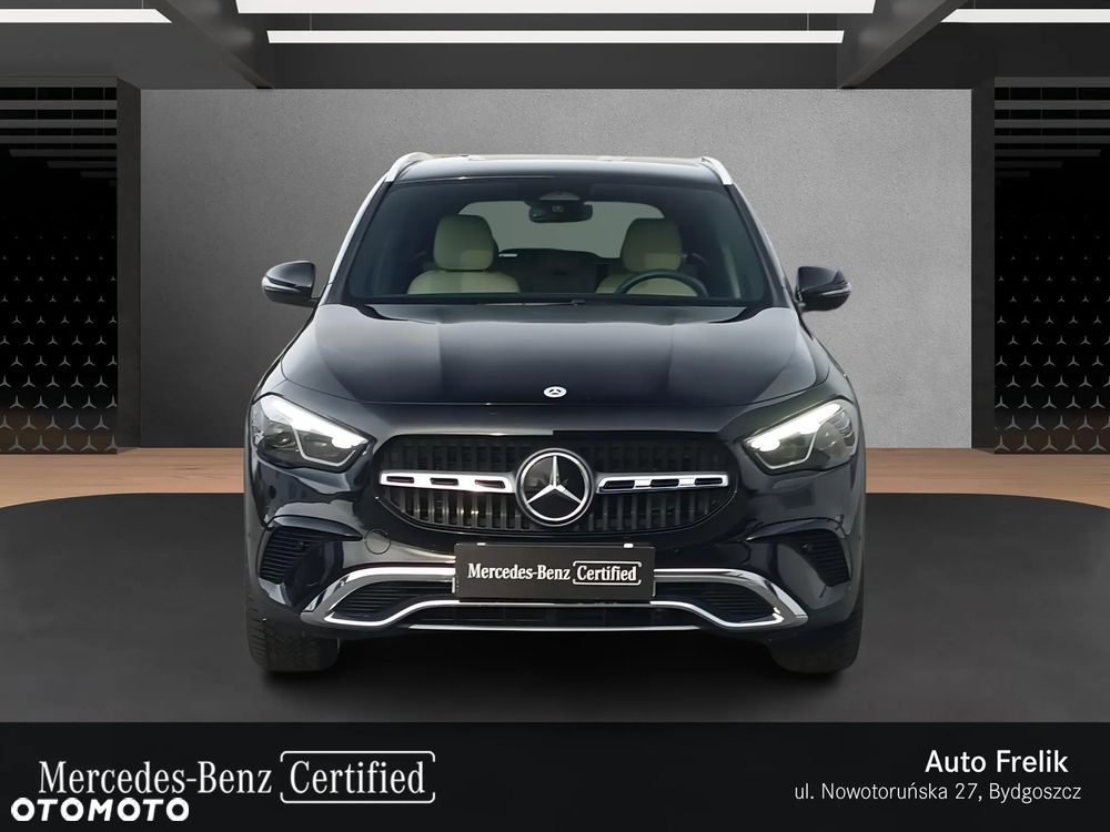 Mercedes-Benz GLA 200 Progressive - 8
