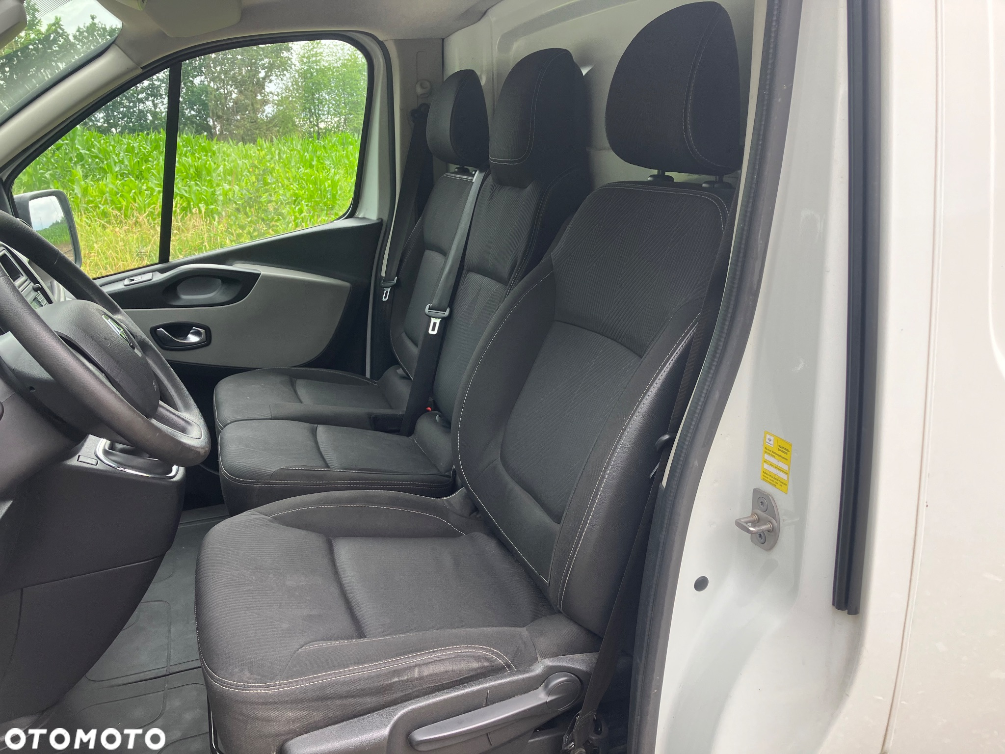 Renault Trafic Long - 13