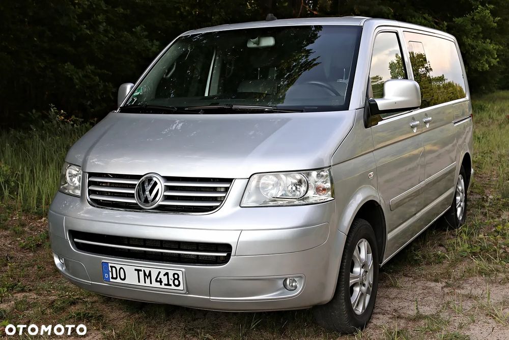 Volkswagen Multivan - 19